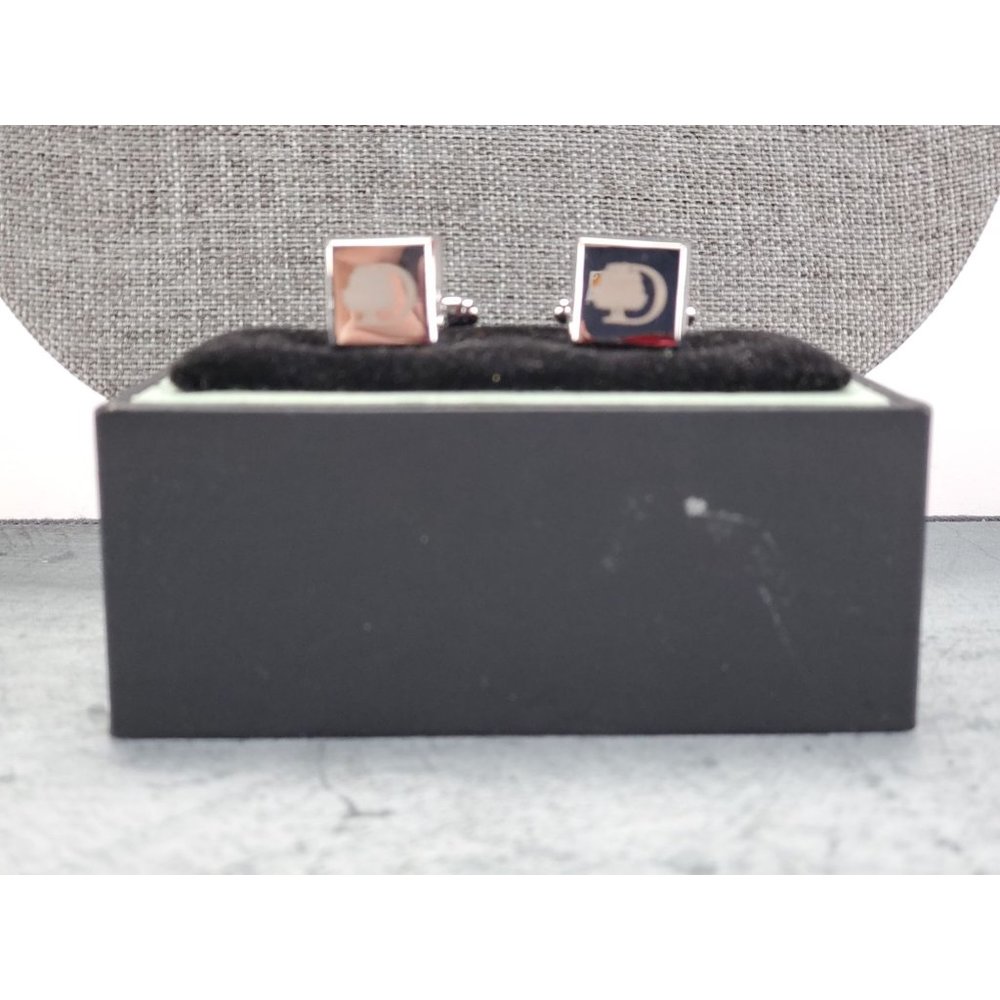 New in Box Bey-Berk Square Cuff Links Monogrammed Letter D